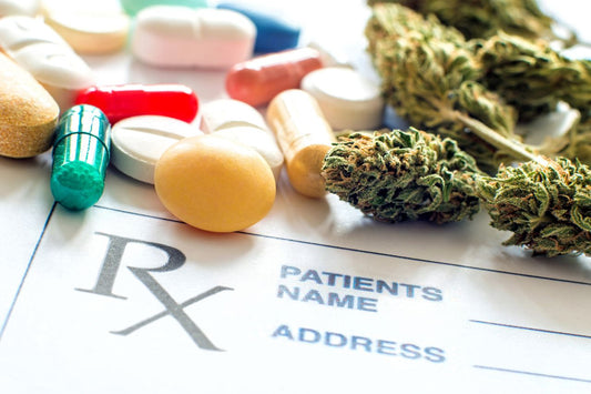 Receptbelagda piller med medicinsk cannabis